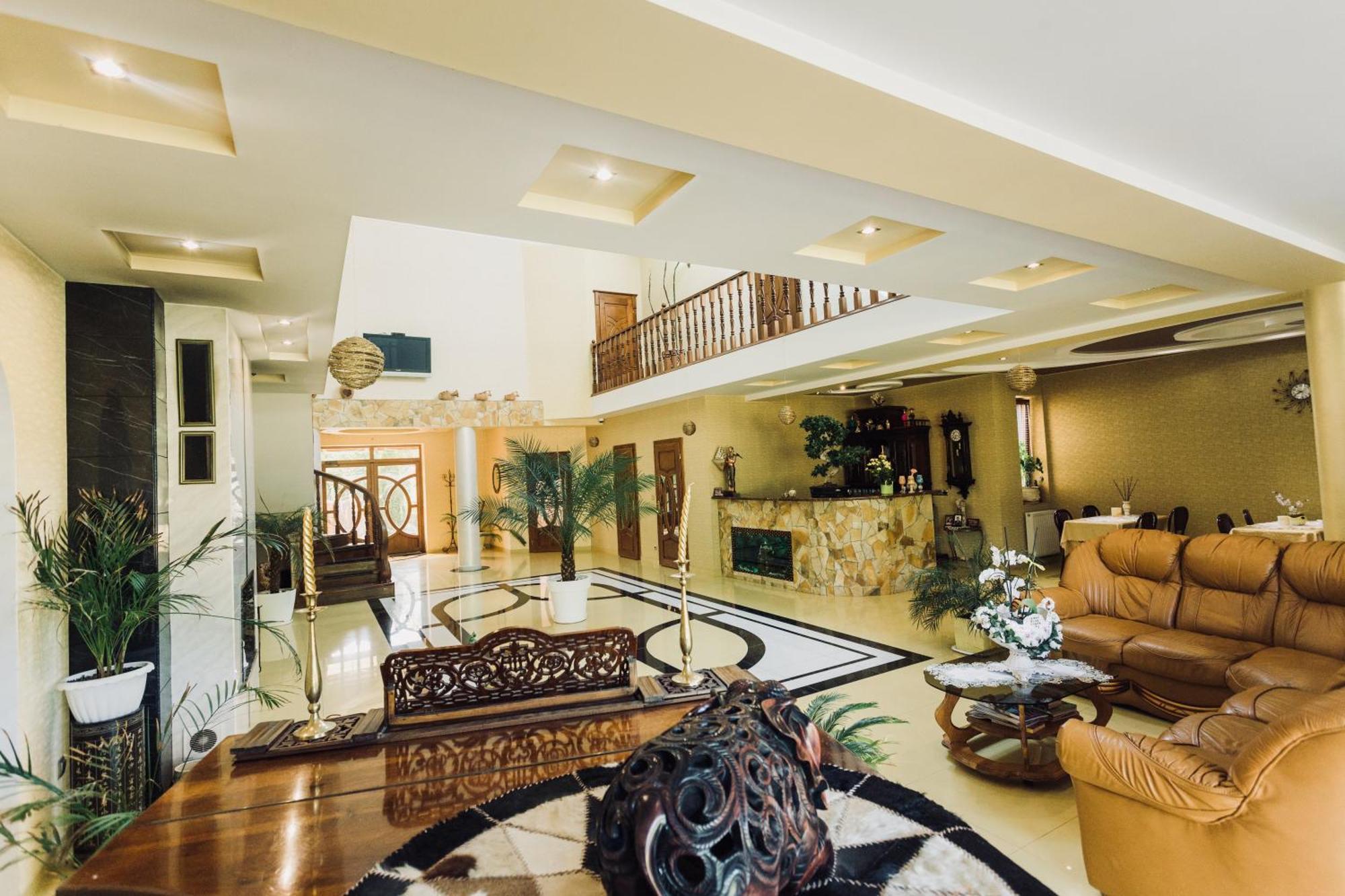 Villa Fenix Berehowe Exterior foto